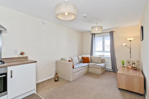 Flat 16, 3 Arneil Drive, Edinburgh, EH5 2GR