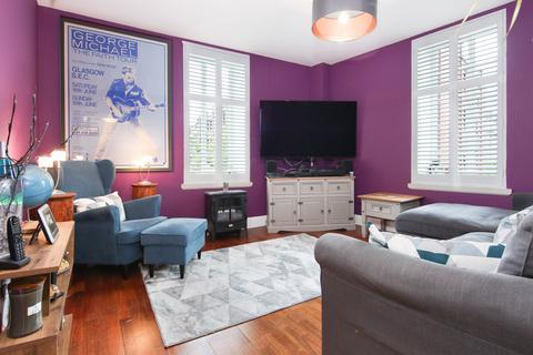 16/13 Chapel Lane, Edinburgh, EH6 6SG