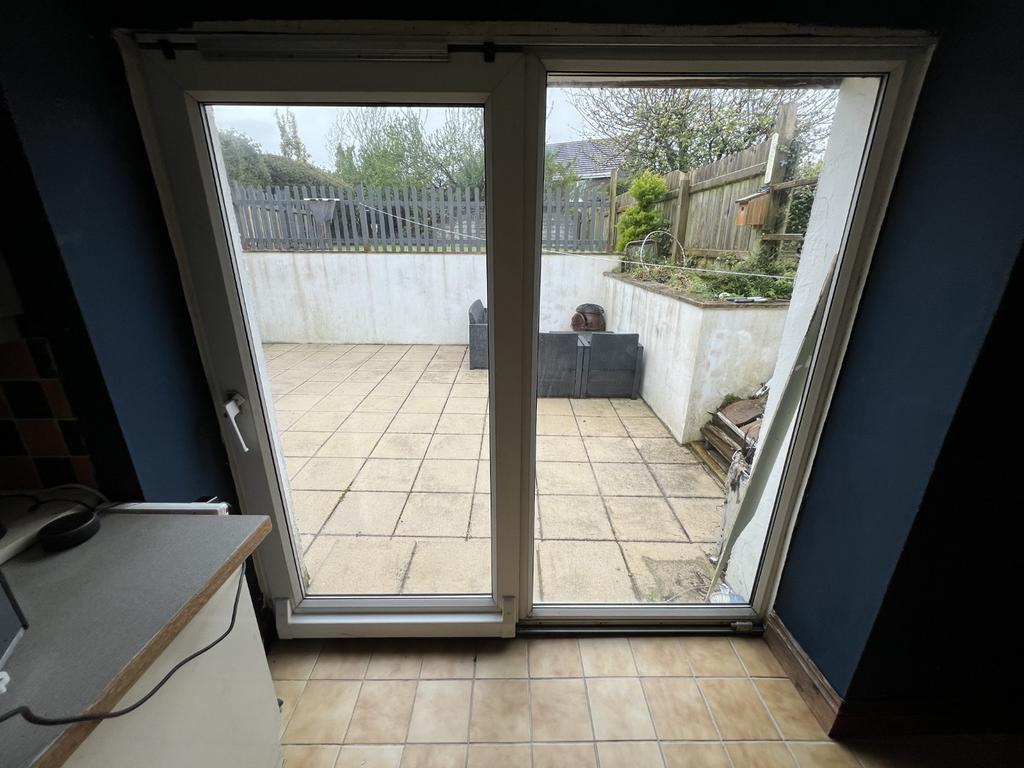 Rear Kitchen/Breakfast Room