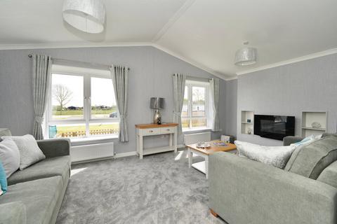 2 bedroom park home for sale, Berry Green Park, Clopton, NN14