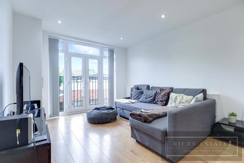 2 bedroom apartment to rent, Brunswick Park Road, Friern Barnet, London, N11