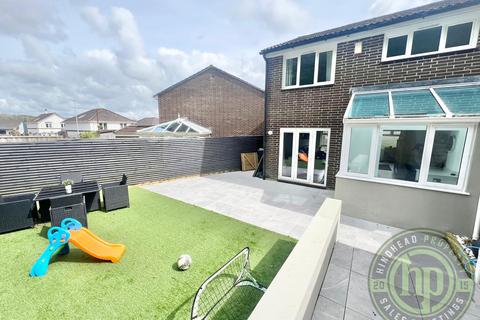 3 bedroom end of terrace house for sale, Bircham View, Plymouth PL6