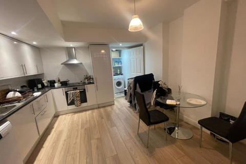 3 bedroom maisonette to rent, London N19