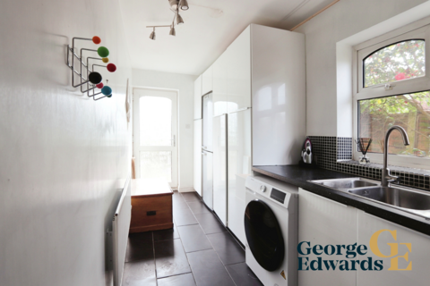 18 Bells End Road, Walton On Trent, Swadlincote, DE12 8ND