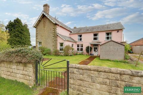 5 bedroom detached house for sale, Coleford Road, Bream, Lydney, Gloucestershire. GL15 6EU