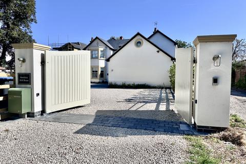 5 bedroom detached house for sale, Rugby Road Burbage, Leicestershire, LE10 2ND