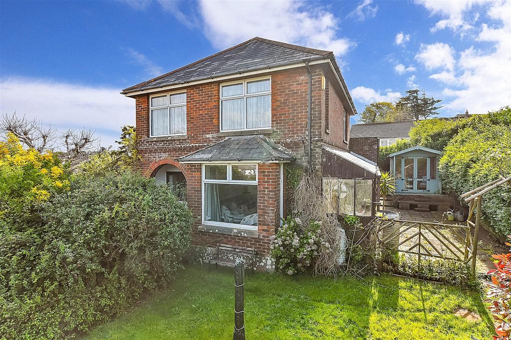 Whitecross Farm Lane, Sandown, Isle of Wight 3 bed detached house for