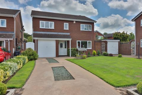 4 bedroom detached house for sale, Gowy Road, Mickle Trafford, CH2