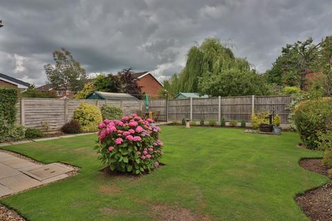 4 bedroom detached house for sale, Gowy Road, Mickle Trafford, CH2