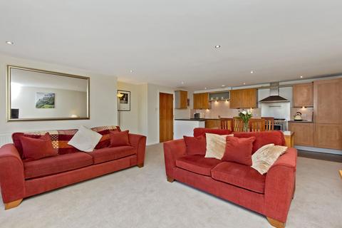 2 bedroom flat for sale, 197 Lindsay Road, The Shore, Edinburgh, EH6 6ND