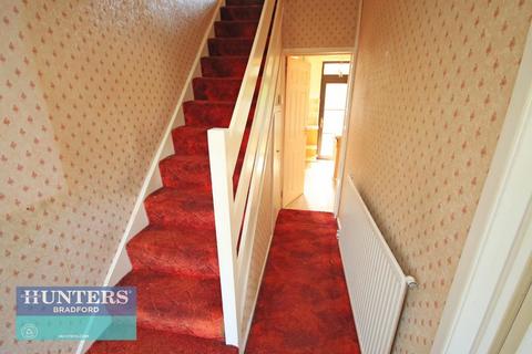 3 bedroom terraced house for sale, Larch Hill Crescent Low Moor, Bradford, West Yorkshire, BD6 1DR