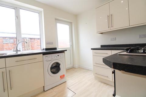 3 bedroom flat to rent, Fairview, Cheltenham GL52 2HF