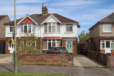 3 bedroom house for sale, Northern Road, Swindon