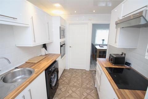 23 Berwick Road, Greenock, PA16 0HJ