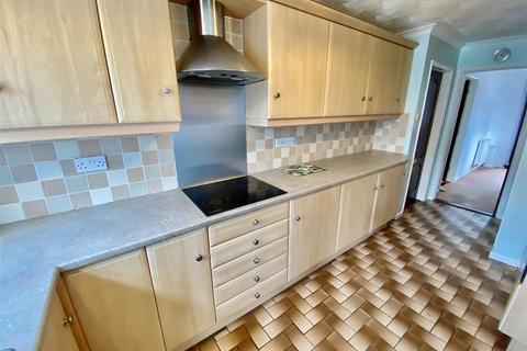9 Manor Close, Wroughton, Swindon, SN4 9JN