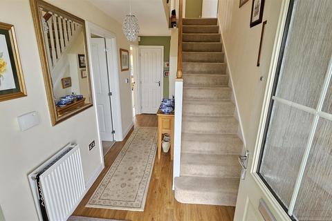 8 The Wickets, Bottesford, Nottingham, NG13 0HW