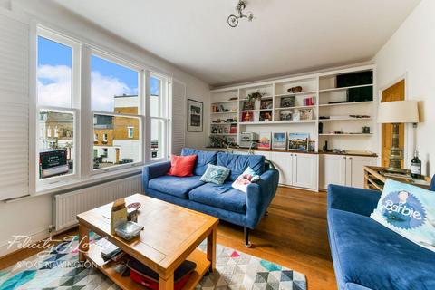 3 bedroom terraced house for sale, Barbauld Road, London