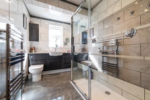 34 Hawthorne Close, Gravesend, DA12 5LD
