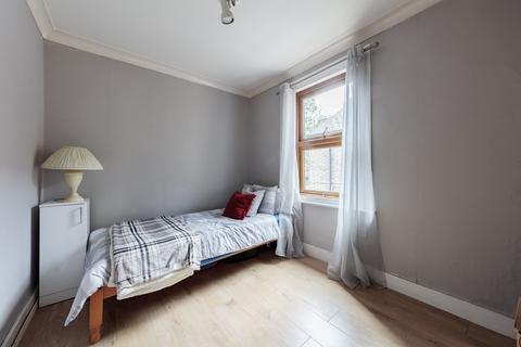 40 Glossop Road, South Croydon, CR2 0PU