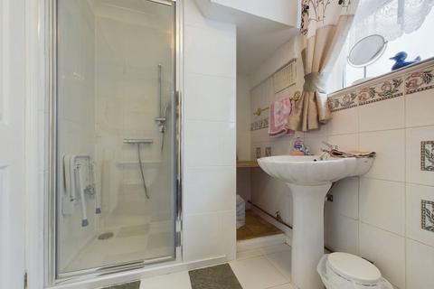 46 Larpool Crescent, Whitby, YO22 4JD