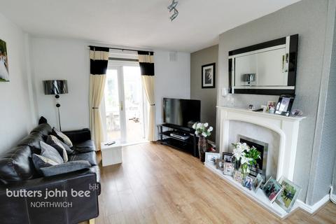 2 bedroom semi-detached house for sale, West Avenue, Northwich