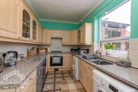 3 bedroom semi-detached house for sale, Arnold Road, Lytham