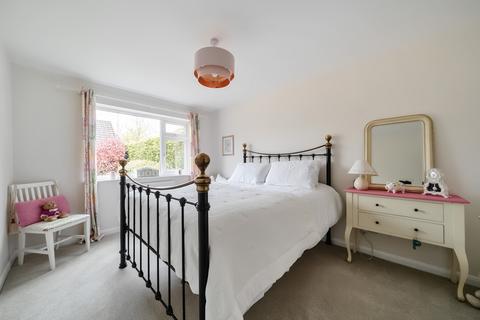 3 bedroom bungalow for sale, Abbey Road, Medstead, Alton, Hampshire, GU34
