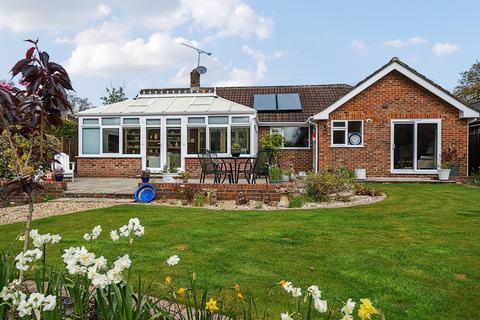 Abbey Road, Medstead, Alton, Hampshire, GU34