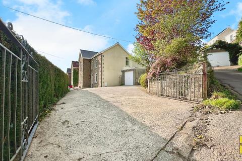 89 Alltwen Hill, Pontardawe, Swansea, SA8 3BP