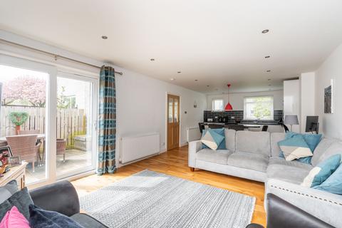 3 bedroom terraced house for sale, Bonaly Grove, Edinburgh EH13