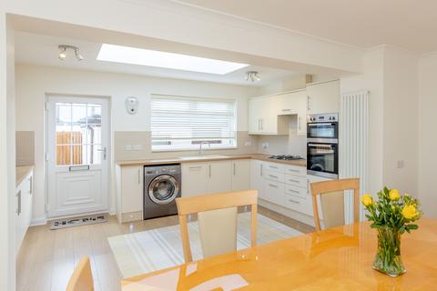 16 Carlaverock Crescent, Tranent, EH33 2DZ