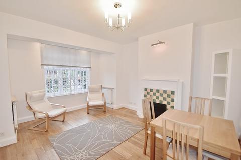 2 bedroom flat for sale, Flat 2, Beechcroft Court, Beechcroft Avenue, London
