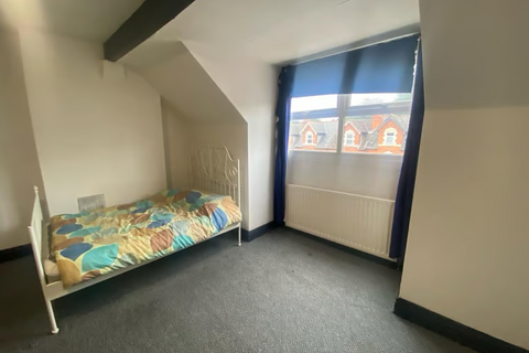 1 bedroom in a house share to rent, Slade Road, Birmingham B23