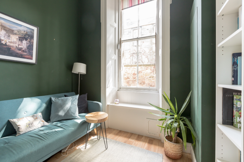 Study / 3rd Bedroom