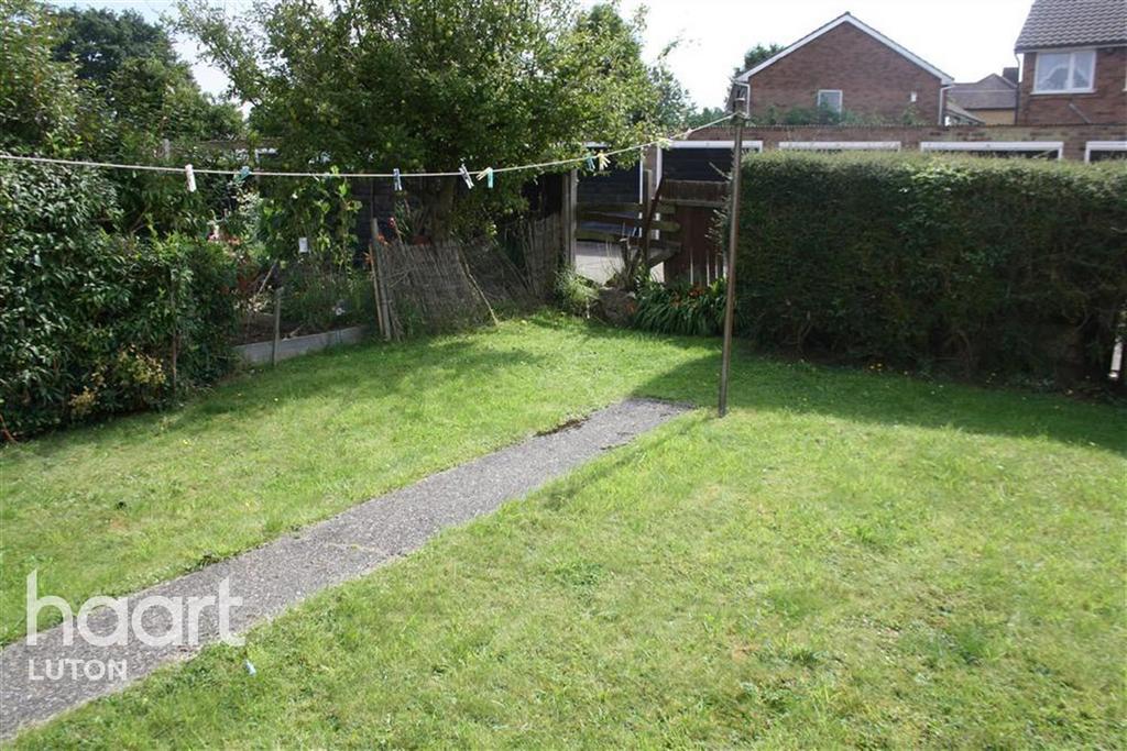 Fair Oak Drive, Stopsley 2 bed £1,250 pcm (£288 pw)