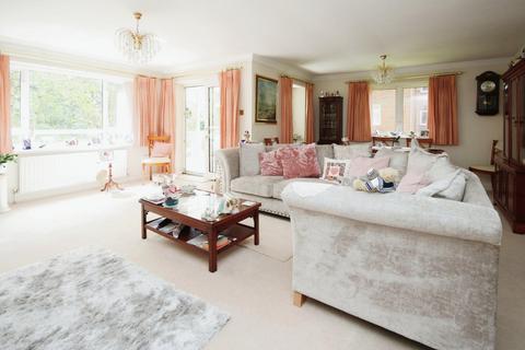 3 bedroom apartment for sale, 26 The Avenue, BRANKSOME PARK, BH13