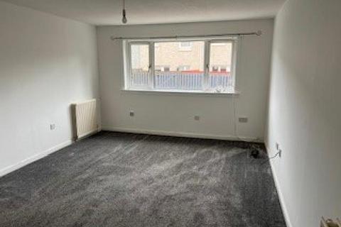 2 bedroom terraced house to rent, 91 Kinnis Court, Dunfermline, KY11