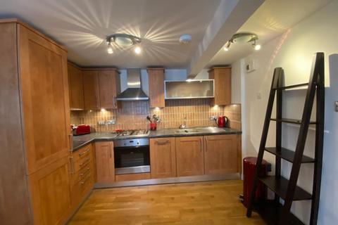 2 bedroom flat to rent, Hermand Crescent, Edinburgh EH11