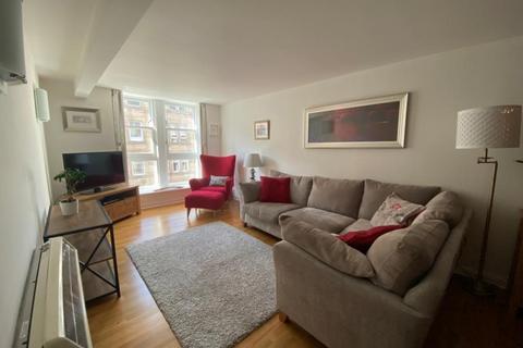 2 bedroom flat to rent, Hermand Crescent, Edinburgh EH11
