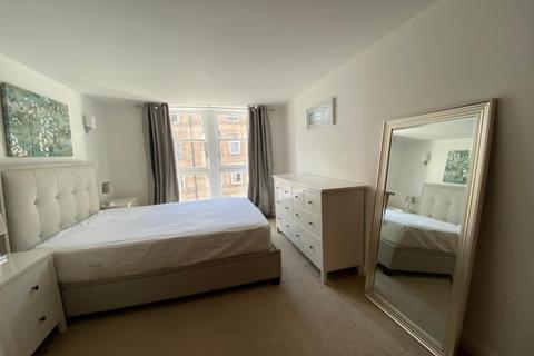 2 bedroom flat to rent, Hermand Crescent, Edinburgh EH11