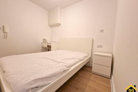 Studio for sale, 2 Nation Way, Liverpool, Cheshire, L1