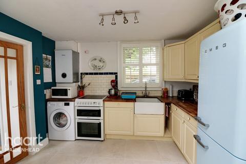 2 bedroom end of terrace house for sale, The Croft, Maidenhead