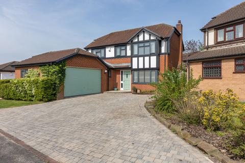 4 bedroom detached house for sale, Alder Close, Newton PR4