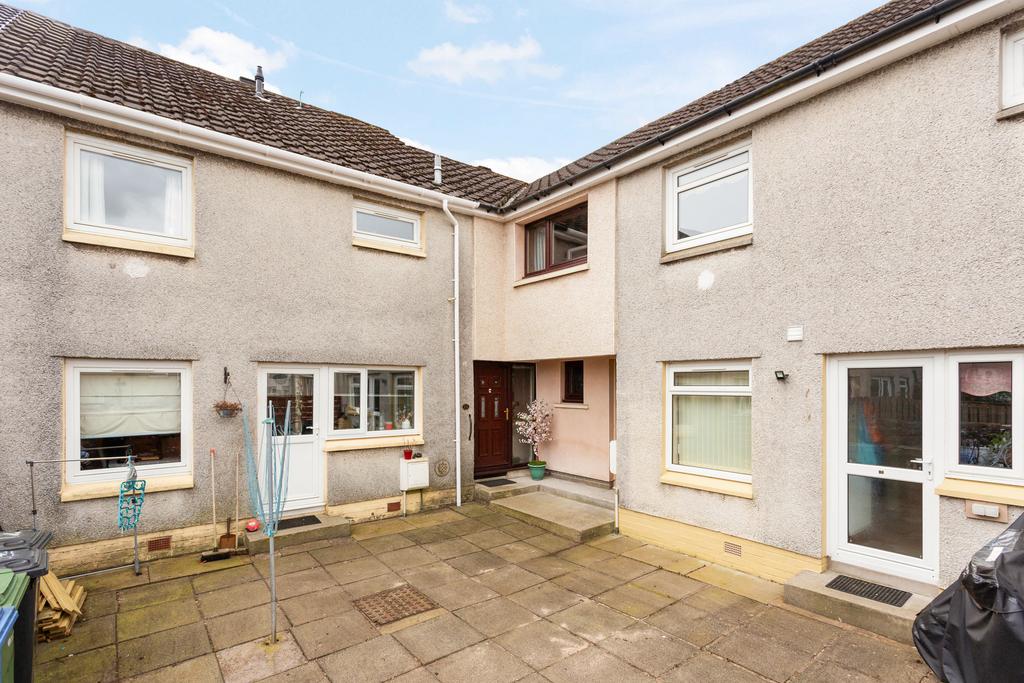 13 Mansefield, East Calder, EH53 0JB 4 bed terraced house for sale £