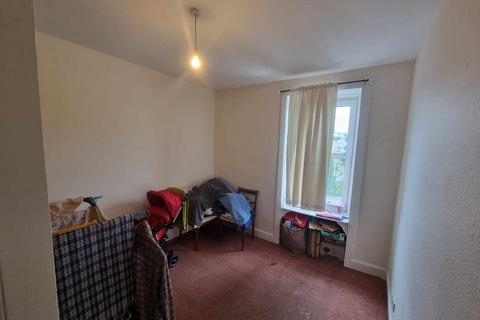 2 bedroom flat to rent, Dunkeld Road, Perth PH1