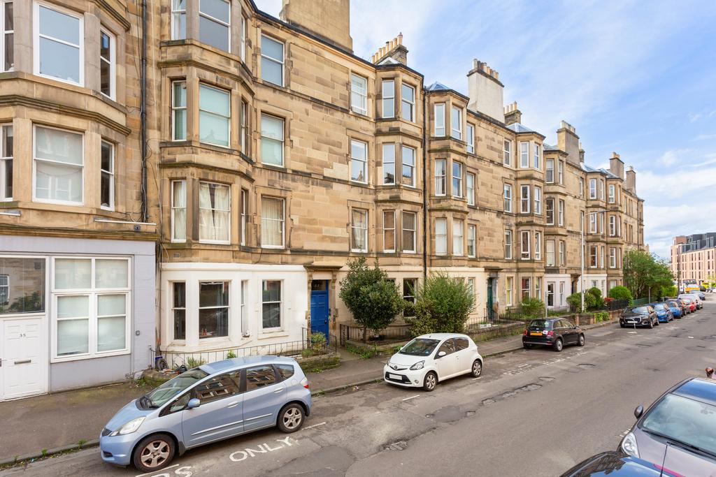 Temple Park Crescent, Edinburgh EH11 2 bed ground floor flat for sale