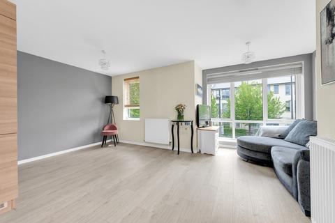 2 bedroom flat for sale, Springhead Parkway, Northfleet DA11