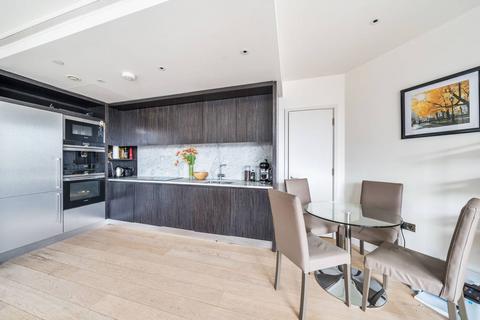 2 bedroom flat to rent, Charrington Tower, Canary Wharf, London, E14