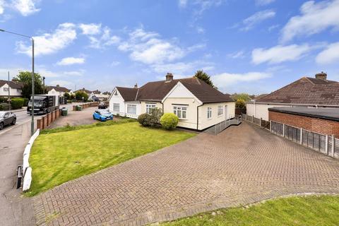 3 bedroom semi-detached bungalow for sale, Pickford Lane, Bexleyheath, DA7