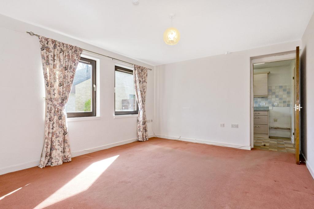 17 Rose Park, Rosetta Road, Peebles, EH45 8HP 2 bed sheltered housing